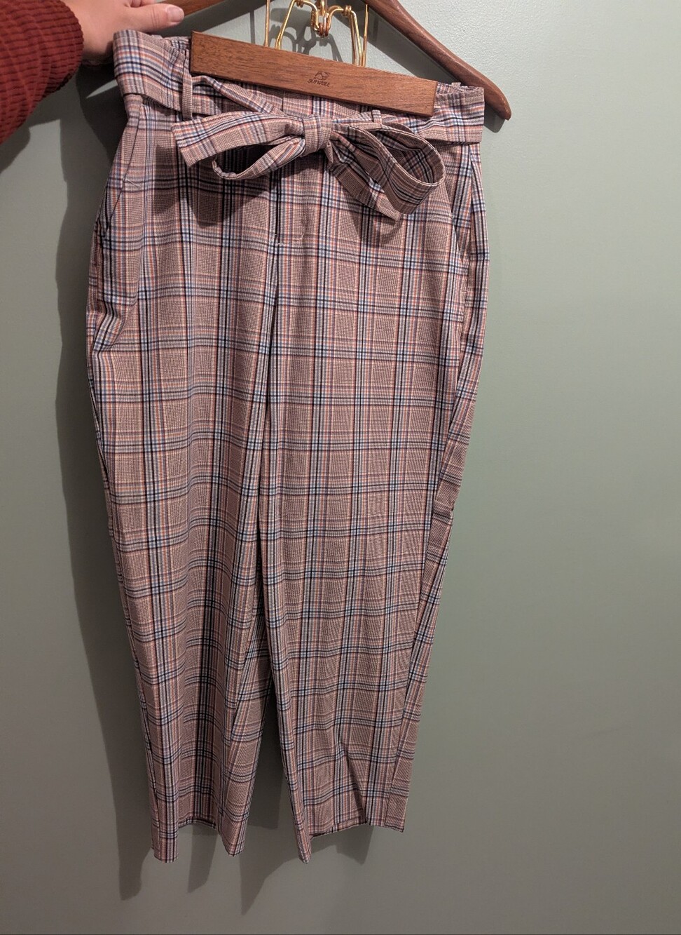 High-Waist Ankle Length Plaid Paperbag Pants with Tie Belt Size 8
